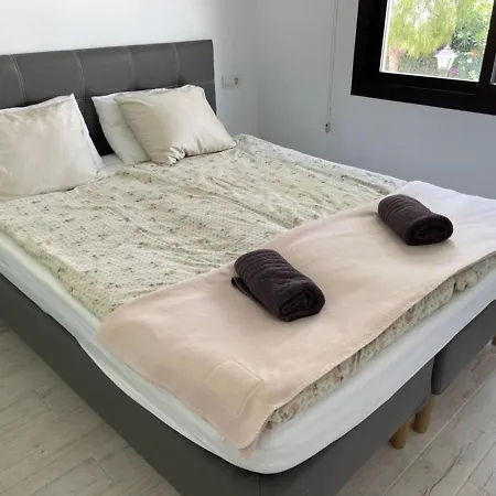 Modern With Sea View Close To Marbella Apartment